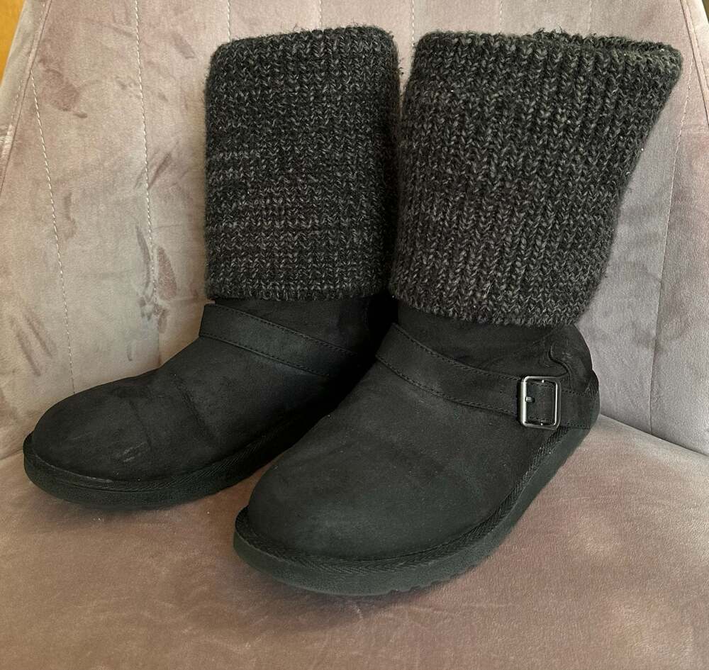Mossimo Supply Co. Black Suede Knit Cuffed Buckle Boots Women's Size 9